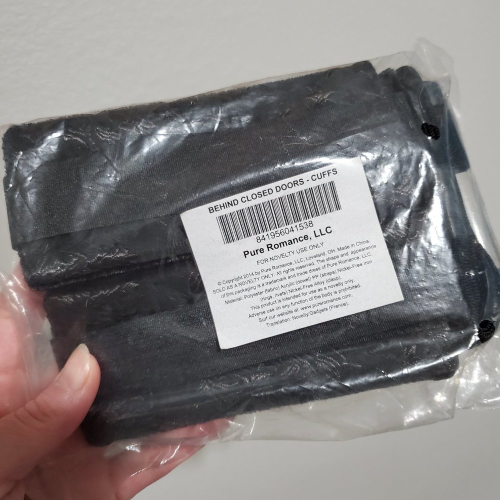 Bondage Set - Picture 4 of 4